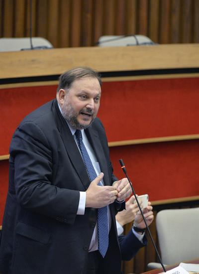 Giorgio Tonini durante un suo intervento in aula