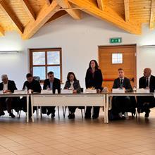Minoranze linguistiche, confronto in Valle dei Mòcheni